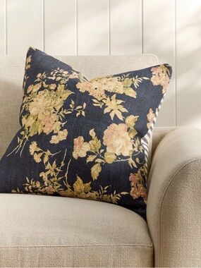 Pottery Barn Ophelia Fall 26 Decorative Pillow  Cover- Navy Blue 20”